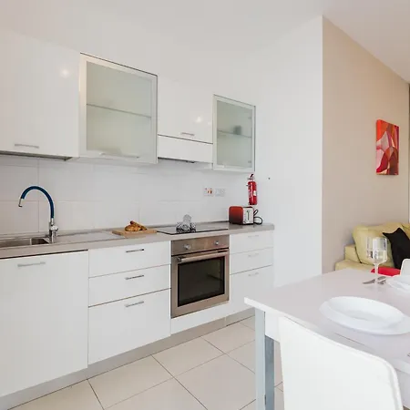 Appartement Tropea Court 2bed Penthouse In By Homely Sliema
