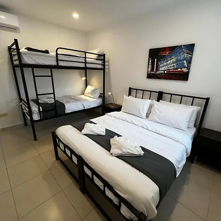 Tropea Court 2bed Penthouse In By Homely * סליאמה